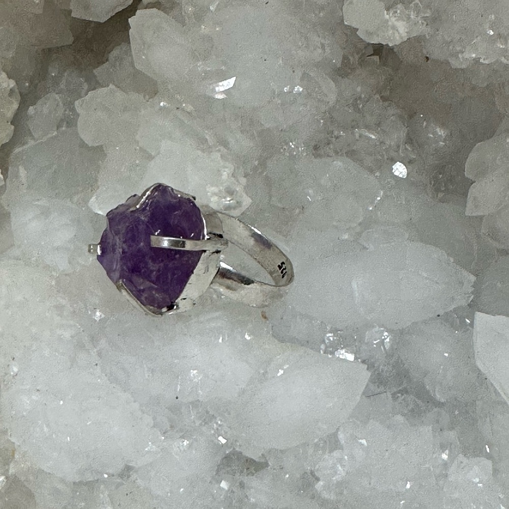 Rough Natural Amethyst Chunk Silver Plated Prong Set Ring. Size 5.75